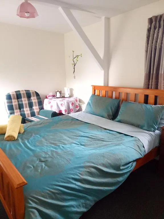 Water Lily Garden Bed & Breakfast Christchurch